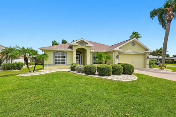 Property Slideshow image 2 of 58 | 2242 w del webb blvd, Sun City Center, FL, 33573