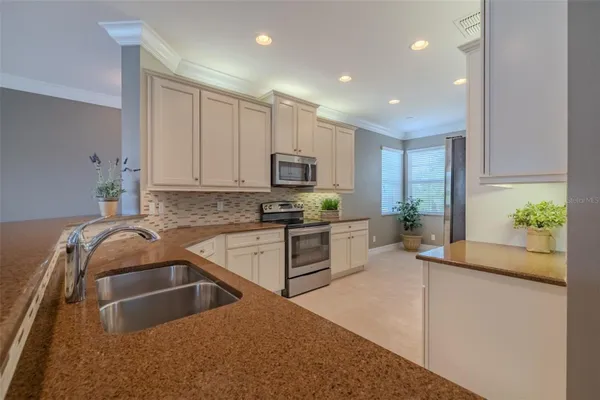 Property Slideshow image 2 of 92 | 4919 marble springs cir, Wimauma, FL, 33598