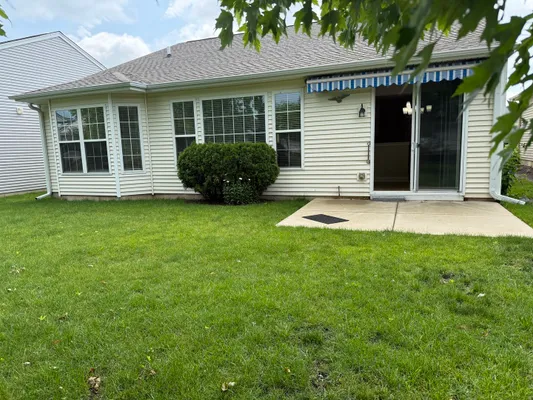 Property Slideshow image 3 of 19 | 13053 dearborn trl, Huntley, IL, 60142