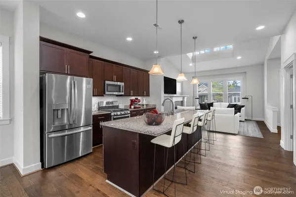 Property Slideshow image 3 of 24 | 3727 oakwood st se, Olympia, WA, 98513