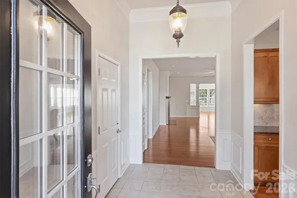 Property Slideshow image 3 of 43 | 23116 kingfisher dr, Fort Mill, SC, 29707