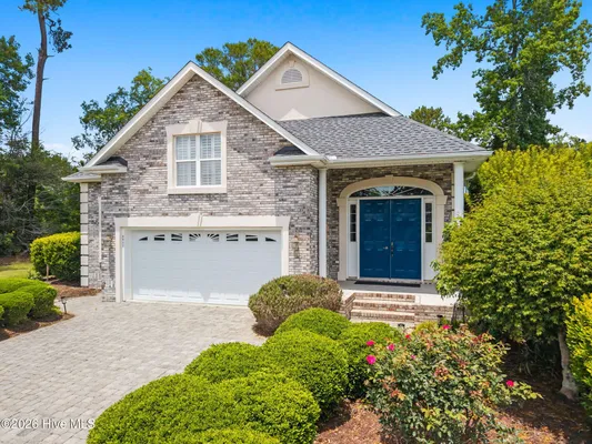 Property Slideshow image 3 of 43 | 8872 broughton pl, Calabash, NC, 28467