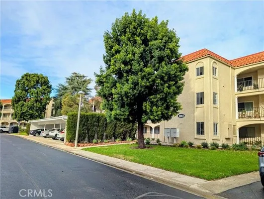 Property Slideshow image 2 of 22 | 4003 calle sonora oeste 3a, Laguna Woods, CA, 92637