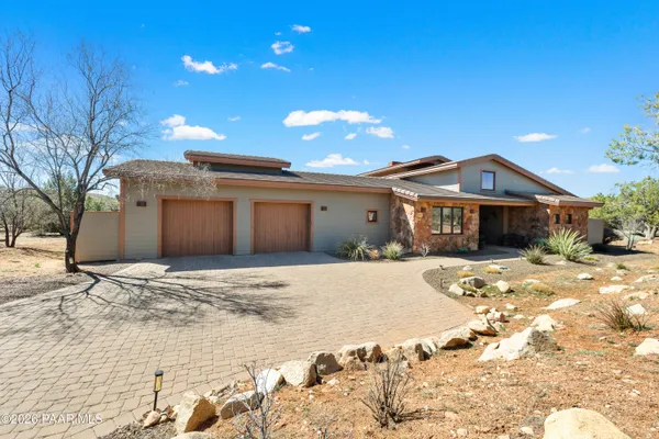 Property Slideshow image 3 of 52 | 5105 w vengeance trl, Prescott, AZ, 86305