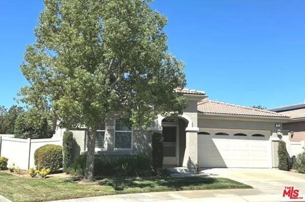 Property Slideshow image 3 of 34 | 193 kettle crk, Beaumont, CA, 92223