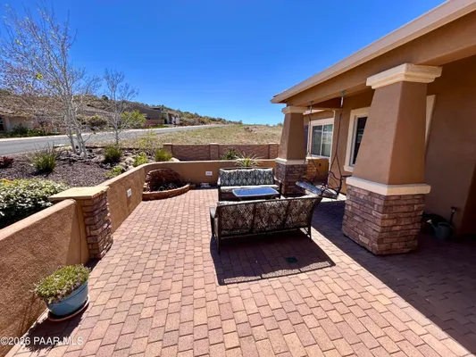 Property Slideshow image 3 of 4 | 556 tawny dr, Prescott, AZ, 86301