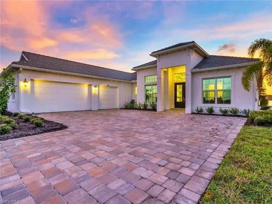 Property Slideshow image 2 of 46 | 14044 blue bay cir, Fort Myers, FL, 33913