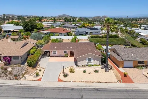 Property Slideshow image 3 of 56 | 12118 obispo rd, San Diego, CA, 92128