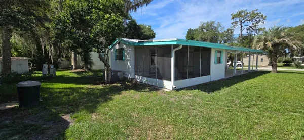 Property Slideshow image 2 of 9 | 5609 hancock dr, Wildwood, FL, 34785