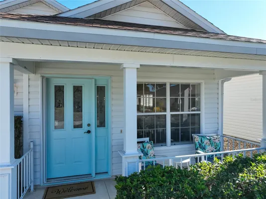 Property Slideshow image 3 of 49 | 25251 cranes roost cir, Leesburg, FL, 34748