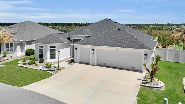 Property Slideshow image 2 of 40 | 5495 hawkins dr, The Villages, FL, 32163