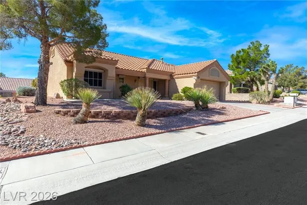 Property Slideshow image 3 of 25 | 9433 quail ridge dr, Las Vegas, NV, 89134