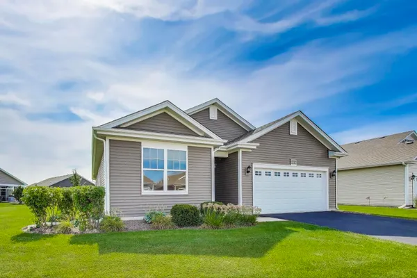 Property Slideshow image 3 of 30 | 2358 cannon dr, Pingree Grove, IL, 60140