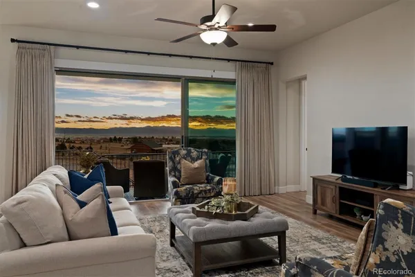 Property Slideshow image 3 of 36 | 8749 s quatar st, Aurora, CO, 80016