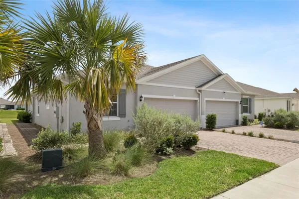 Property Slideshow image 2 of 35 | 5340 nw 48th pl, Ocala, FL, 34482