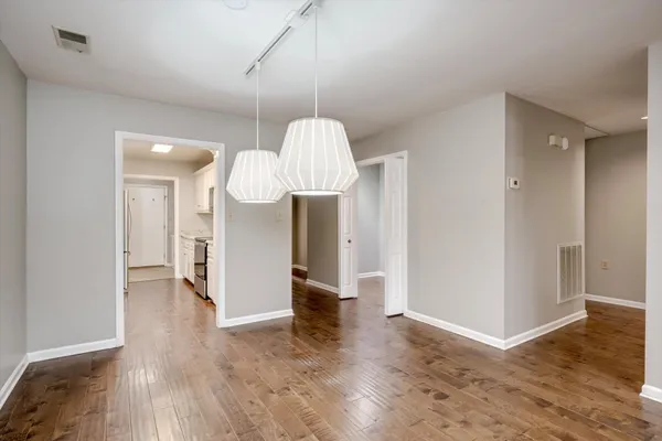 Property Slideshow image 2 of 31 | 614 clarendon pl, Aiken, SC, 29801