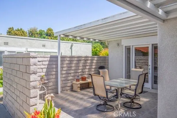 Property Slideshow image 2 of 26 | 2372 via mariposa b, Laguna Woods, CA, 92637