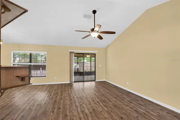 Property Slideshow image 3 of 22 | 5345 sw 83rd pl, Ocala, FL, 34476