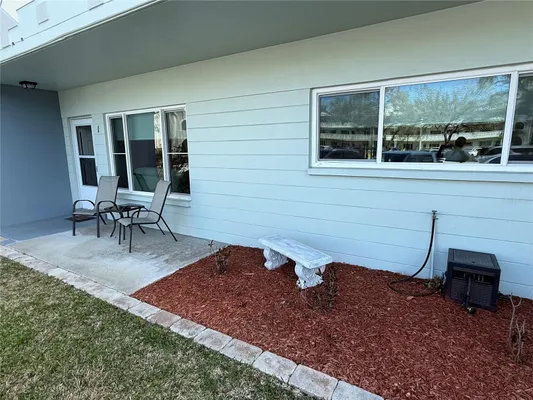 Property Slideshow image 3 of 39 | 2255 philippine dr 1, Clearwater, FL, 33763