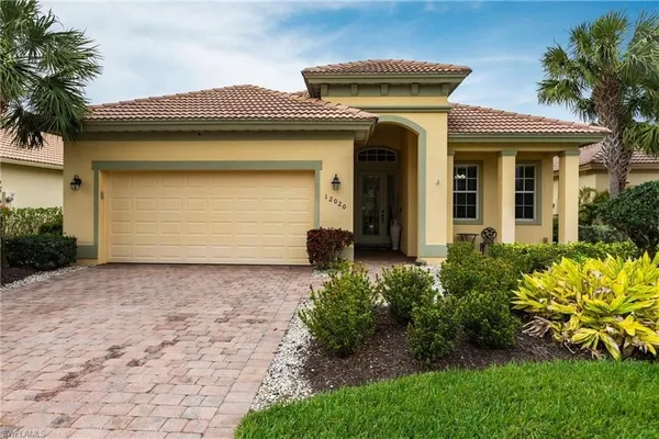 Property Slideshow image 2 of 41 | 12020 bramble cove dr, Fort Myers, FL, 33905