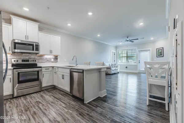 Property Slideshow image 2 of 36 | 395 s crow creek dr 1601, Calabash, NC, 28467