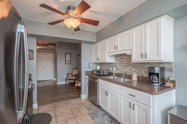 Property Slideshow image 3 of 19 | 6299 misty pines ct 3, Tinley Park, IL, 60477