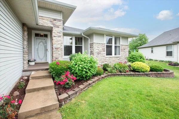 Property Slideshow image 3 of 25 | 12970 wisconsin cir, Huntley, IL, 60142