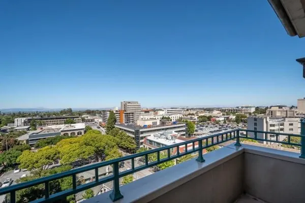 Property Slideshow image 2 of 5 | 1 baldwin ave 1008, San Mateo, CA, 94401