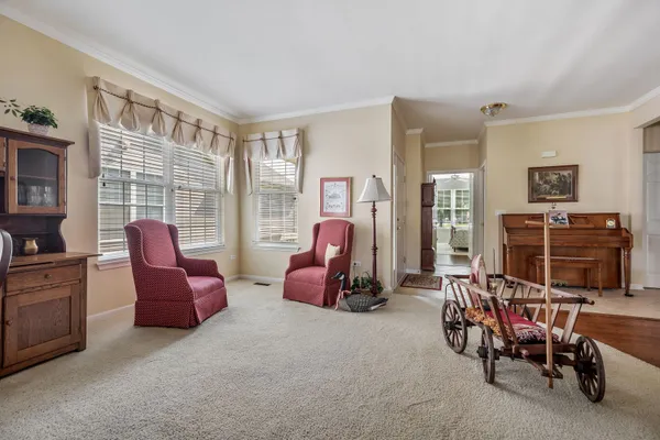 Property Slideshow image 3 of 35 | 16530 grandwood lake dr, Crest Hill, IL, 60403