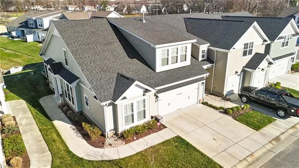 Property Slideshow image 3 of 45 | 3105 lantern pl, Chesapeake, VA, 23321