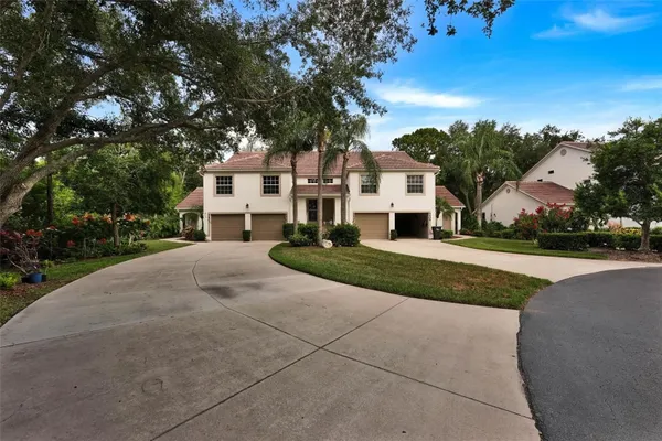Property Slideshow image 2 of 30 | 5405 stoneybrook ln, Bradenton, FL, 34203