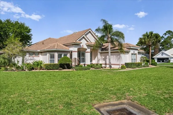 Property Slideshow image 2 of 61 | 800 arbor glen ct, Ormond Beach, FL, 32174