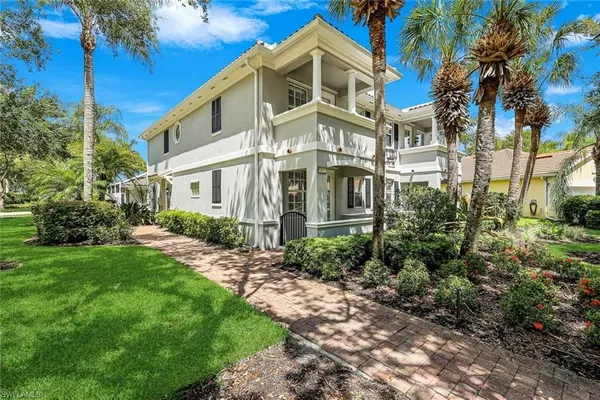 Property Slideshow image 2 of 32 | 15400 almaco cir, Bonita Springs, FL, 34135