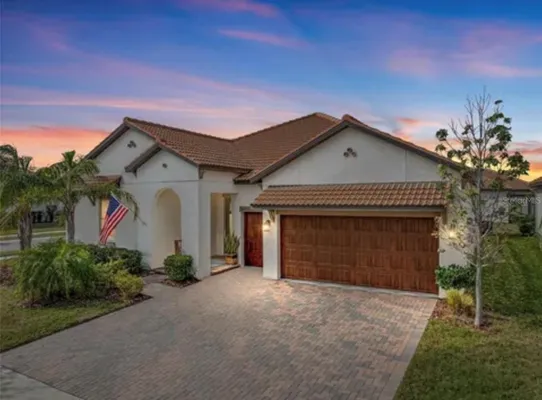 Property Slideshow image 2 of 27 | 16959 scuba crest st, Wimauma, FL, 33598