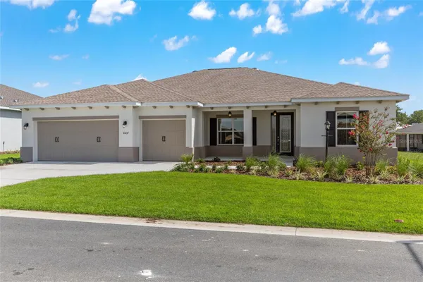 Property Slideshow image 2 of 43 | 10107 sw 106th cir, Ocala, FL, 34481
