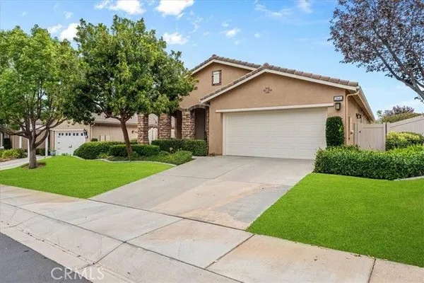 Property Slideshow image 3 of 61 | 266 bridle trl, Beaumont, CA, 92223