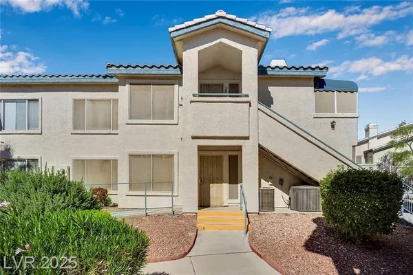 Property Slideshow image 2 of 29 | 3425 e russell rd 266, Las Vegas, NV, 89120