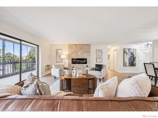 Property Slideshow image 3 of 31 | 14050 e linvale pl 312, Aurora, CO, 80014