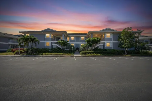 Property Slideshow image 2 of 79 | 1343 perico point cir 117, Bradenton, FL, 34209