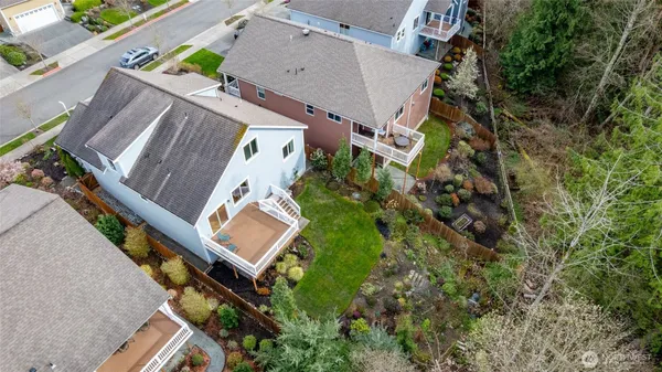 Property Slideshow image 3 of 35 | 139 s 47th st, Mount Vernon, WA, 98274