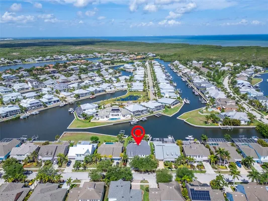 Property Slideshow image 3 of 99 | 5722 sea trout pl, Apollo Beach, FL, 33572