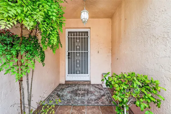 Property Slideshow image 3 of 58 | 954 avalon ave, Lady Lake, FL, 32159