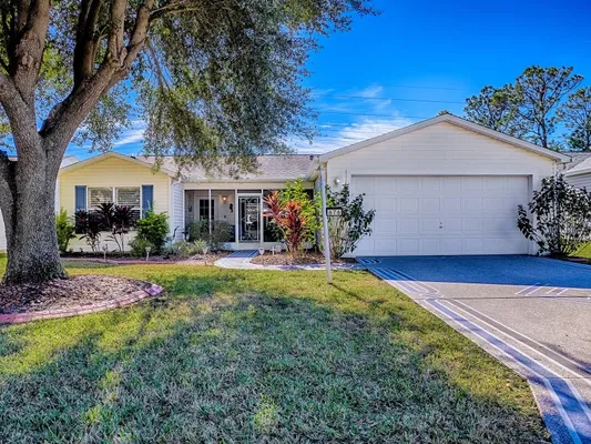 Property Slideshow image 2 of 43 | 676 camino del rey dr, The Villages, FL, 32159