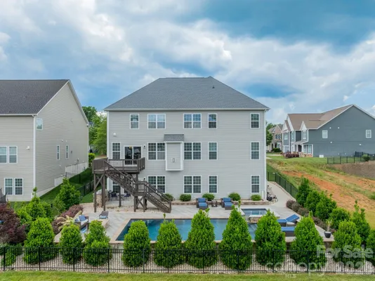 Property Slideshow image 3 of 45 | 208 canoe pole ln, Mooresville, NC, 28117