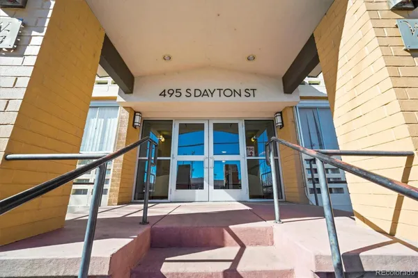 Property Slideshow image 3 of 27 | 495 s dayton st 1d, Denver, CO, 80247
