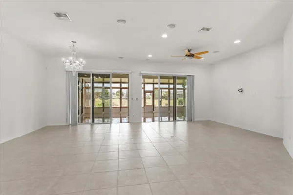 Property Slideshow image 3 of 37 | 124 balmy coast rd, Groveland, FL, 34736