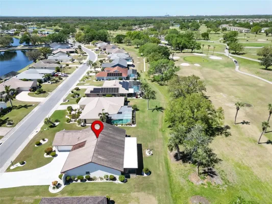 Property Slideshow image 2 of 79 | 2007 east view dr, Sun City Center, FL, 33573