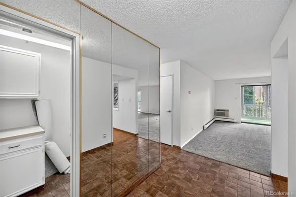 Property Slideshow image 2 of 30 | 14050 e linvale pl apt 407, Aurora, CO, 80014