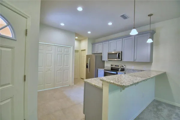 Property Slideshow image 3 of 73 | 1709 linz ct, Winter Haven, FL, 33884