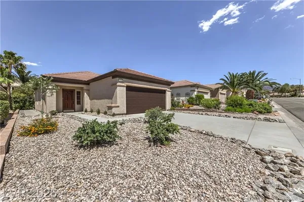 Property Slideshow image 2 of 40 | 2766 meadow park ave, Henderson, NV, 89052